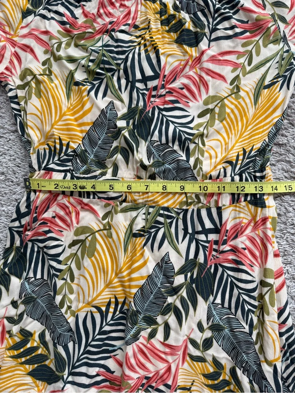 Sunday Mi Amor Tropical V-Neck Maxi Dress - Picture 11 of 13
